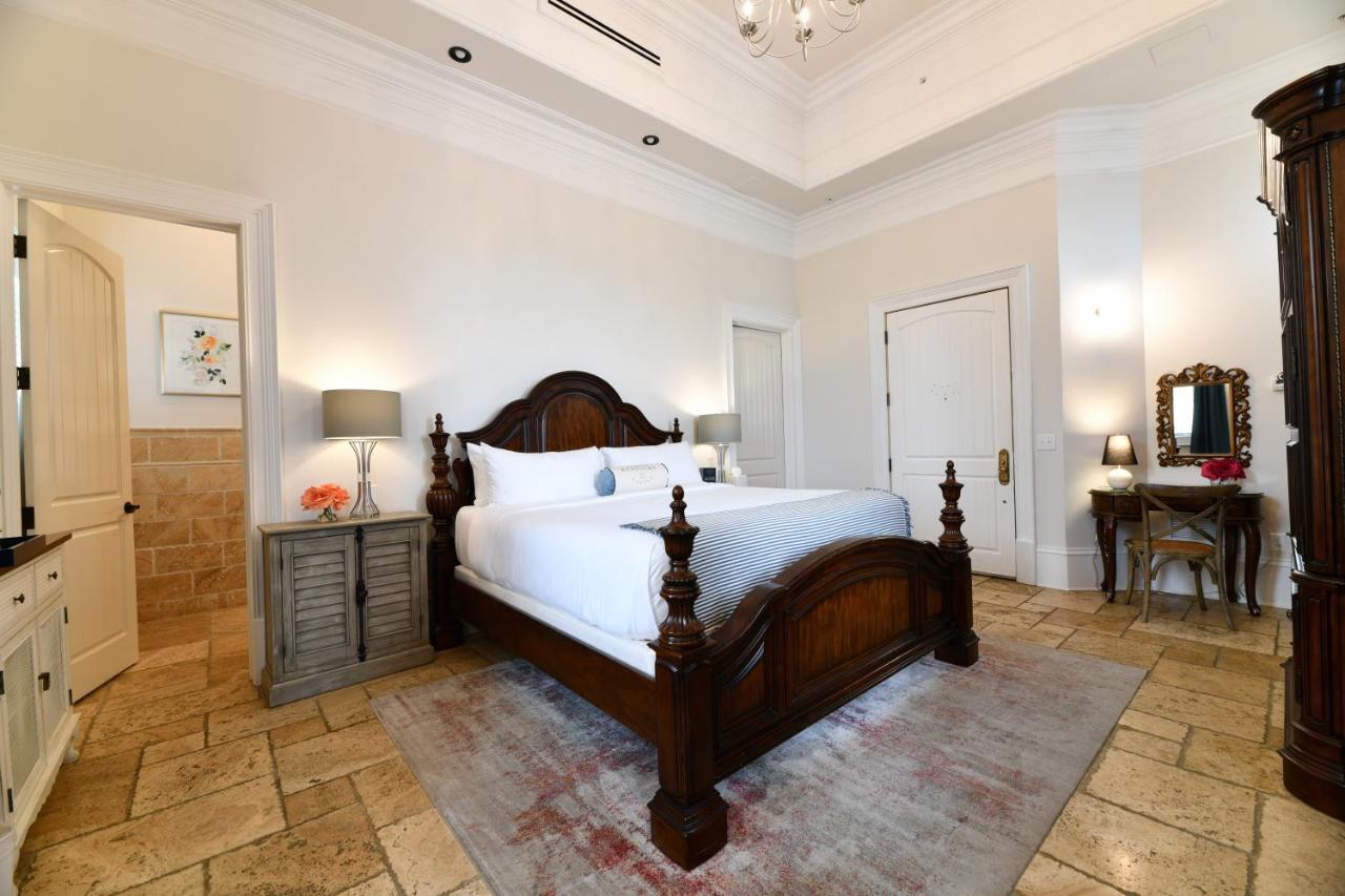 Kentucky Castle Hotel Versailles Kültér fotó