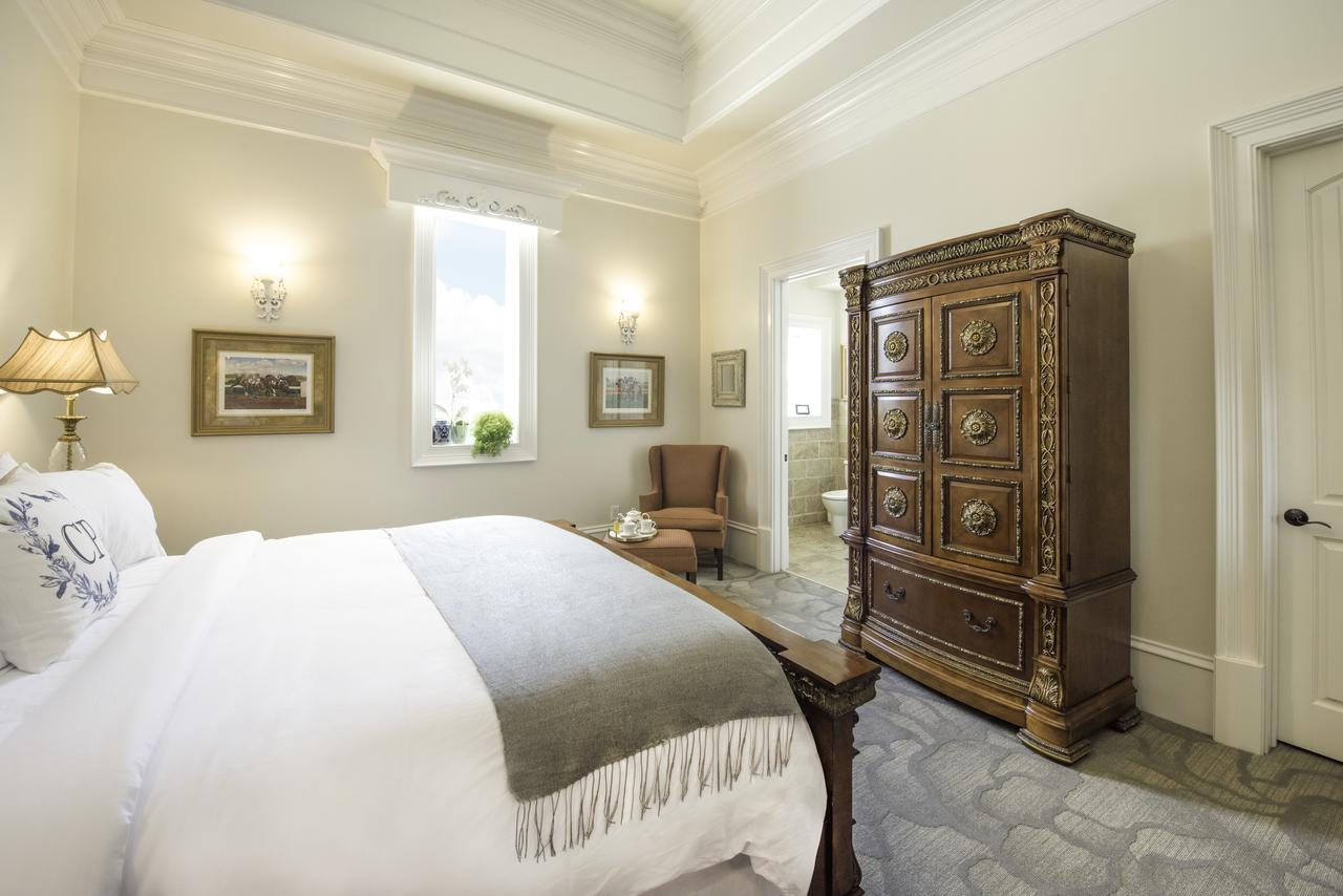 Kentucky Castle Hotel Versailles Kültér fotó