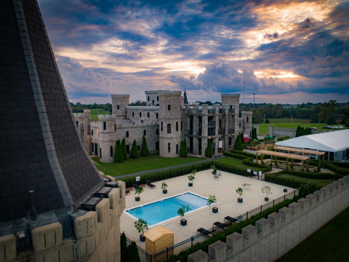 Kentucky Castle Hotel Versailles Kültér fotó
